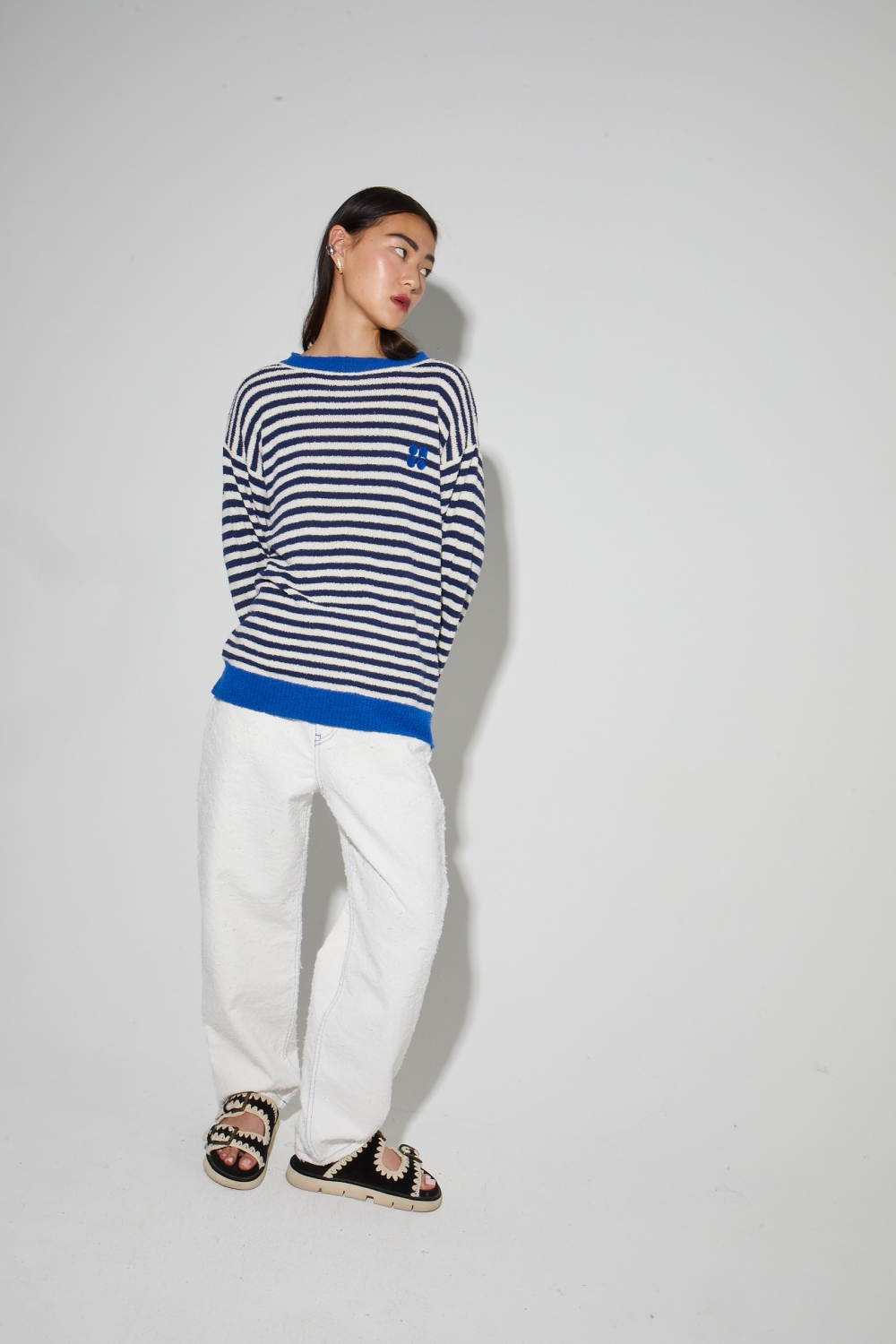 Maille Marinère Cleo blue en fil de coton éponge, fabriquée en Italie