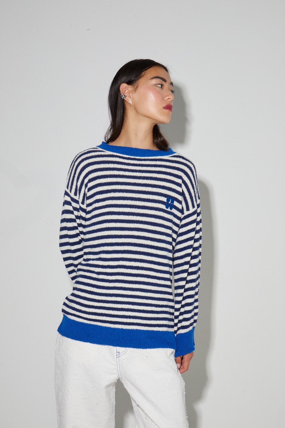 Maille Marinère Cleo blue en fil de coton éponge, fabriquée en Italie