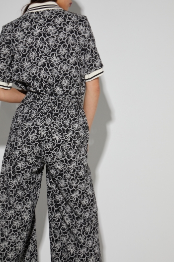 Pantalon Charlie Panama Flower Black, fabriqué en Italie