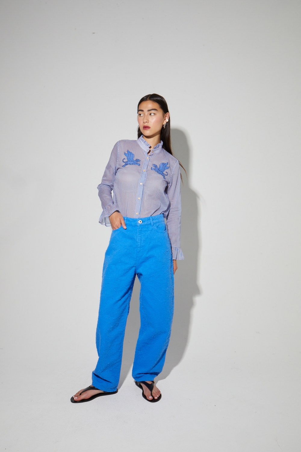 Chemise Iris voile de coton rayures bleues fabriquée en Italie