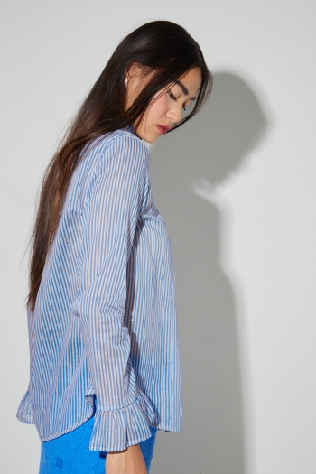 Chemise Iris voile de coton rayures bleues fabriquée en Italie