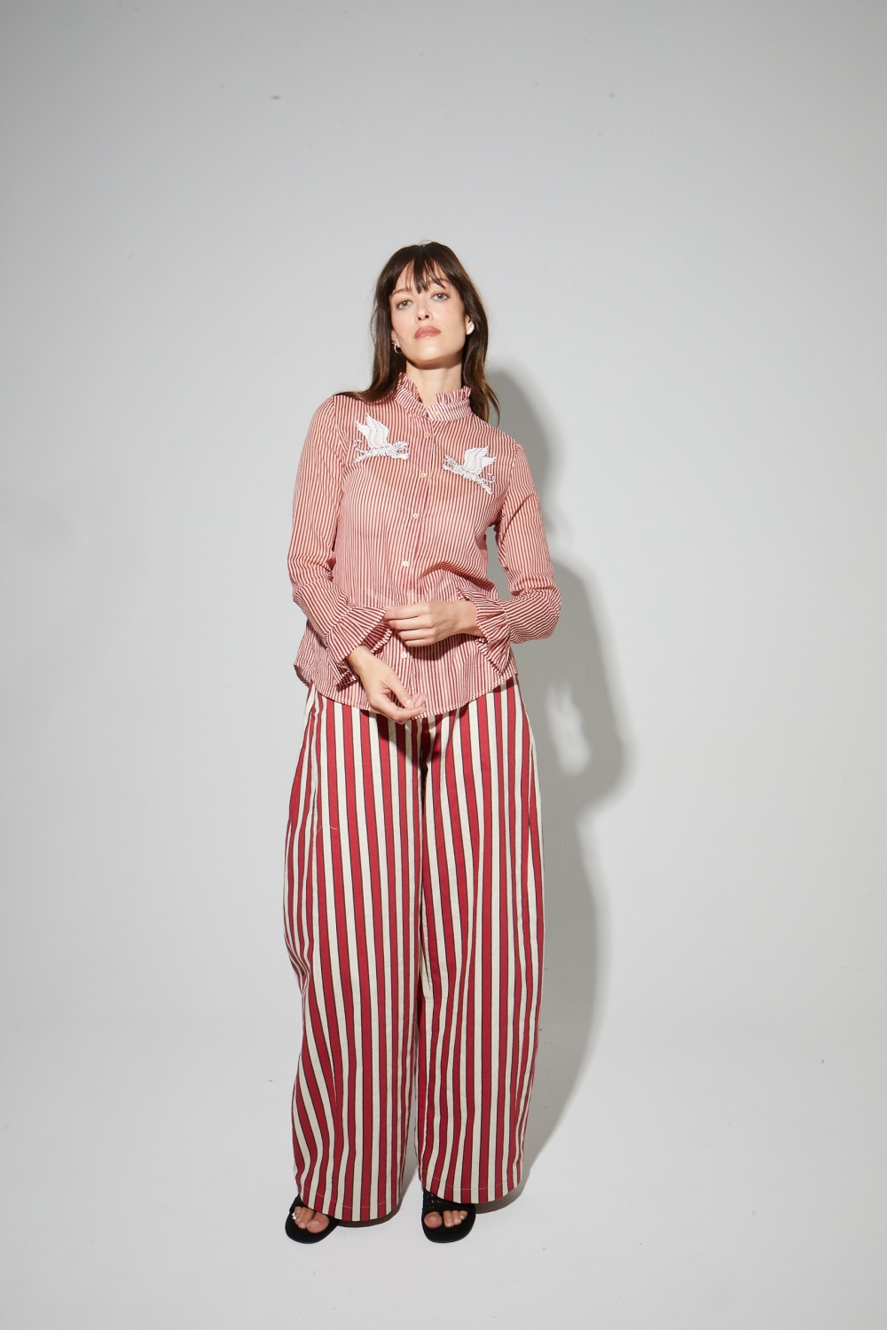 Chemise Iris voile de coton rayures rouges fabriquée en Italie