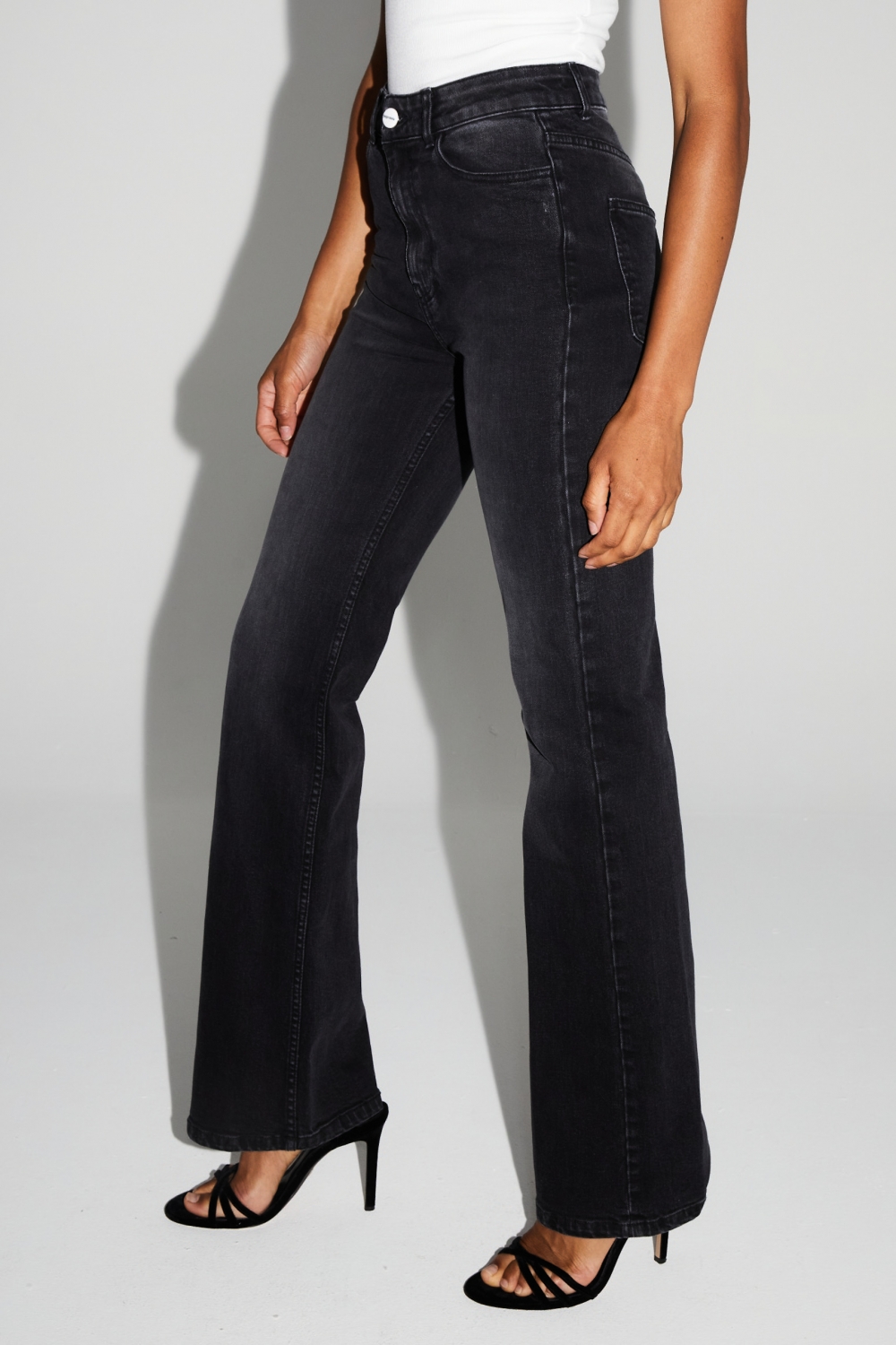 Denim Steeve flare black fabriqué au Portugal