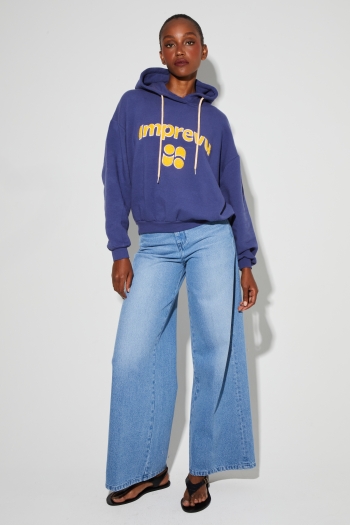 Sweatshirt Kira Collège Navy, fabriqué au Portugal