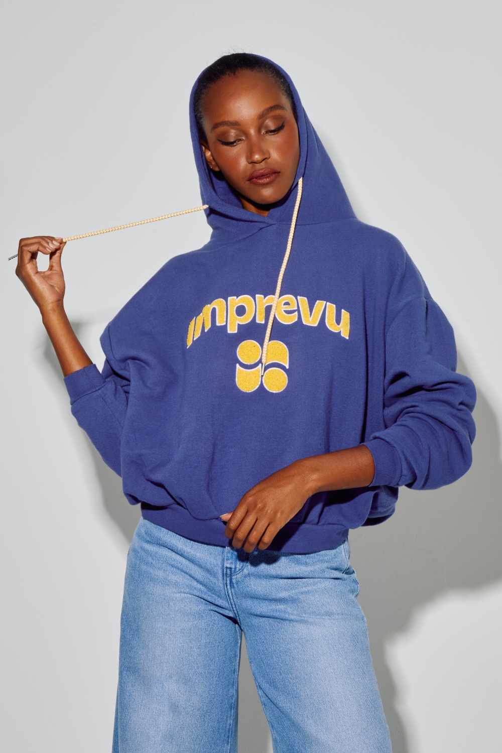Kira College Navy sweatshirt, gemaakt in Portugal