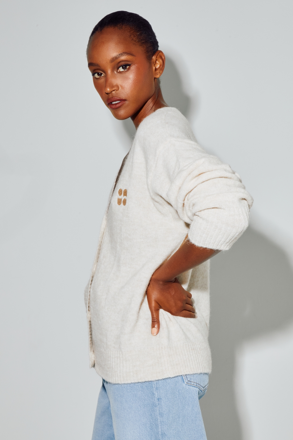 Cardigan Mira Alpaga Beige fabriqué en Italie