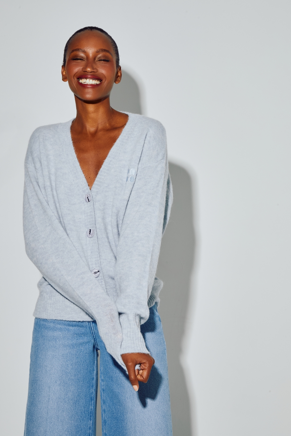 Cardigan Mira Alpaga Light Blue fabriqué en Italie