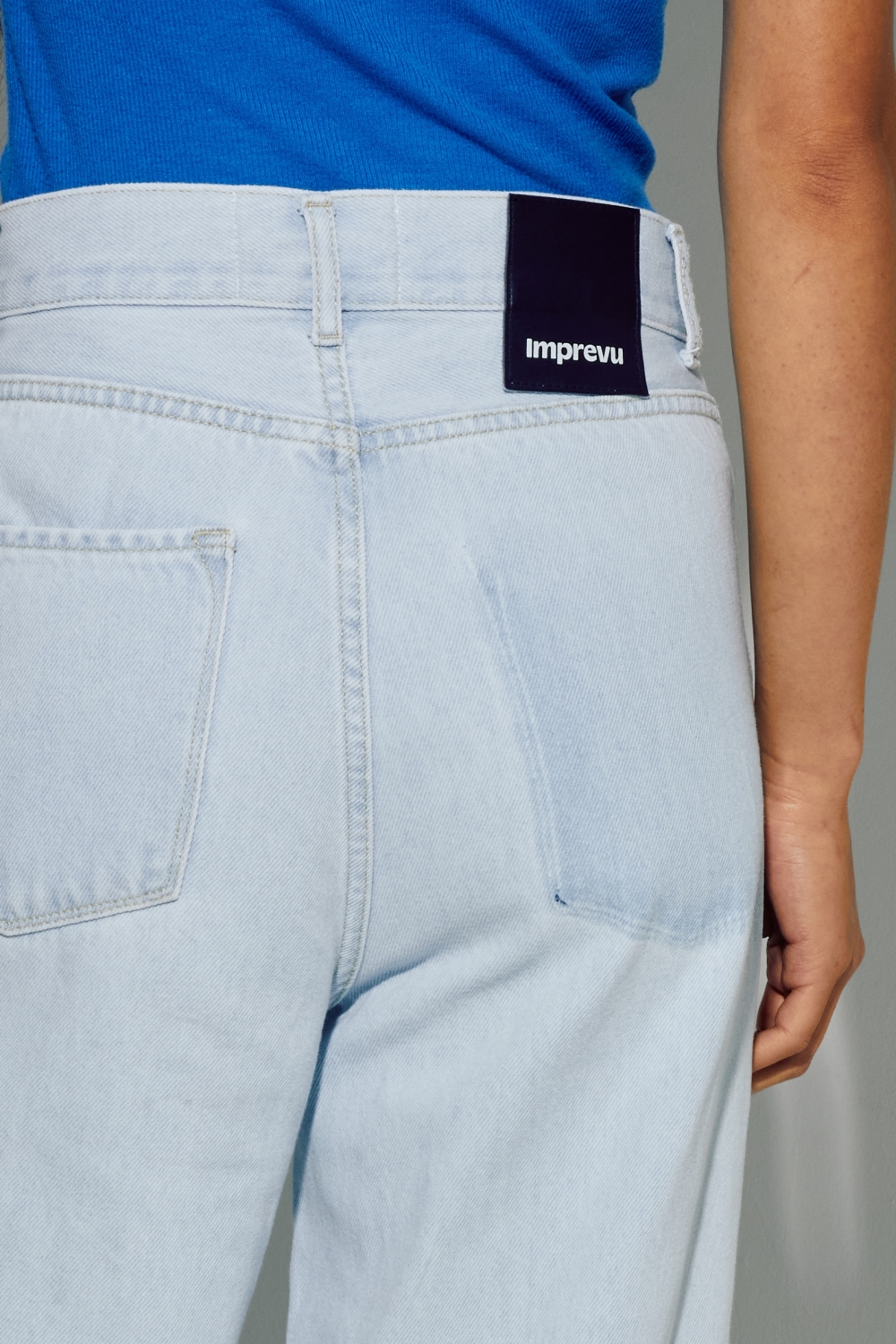 Le Denim Swiggy Palazzo acid blue fabriqué au Portugal
