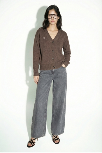 Mira basic vest in chocoladebruin, gemaakt in Italië.