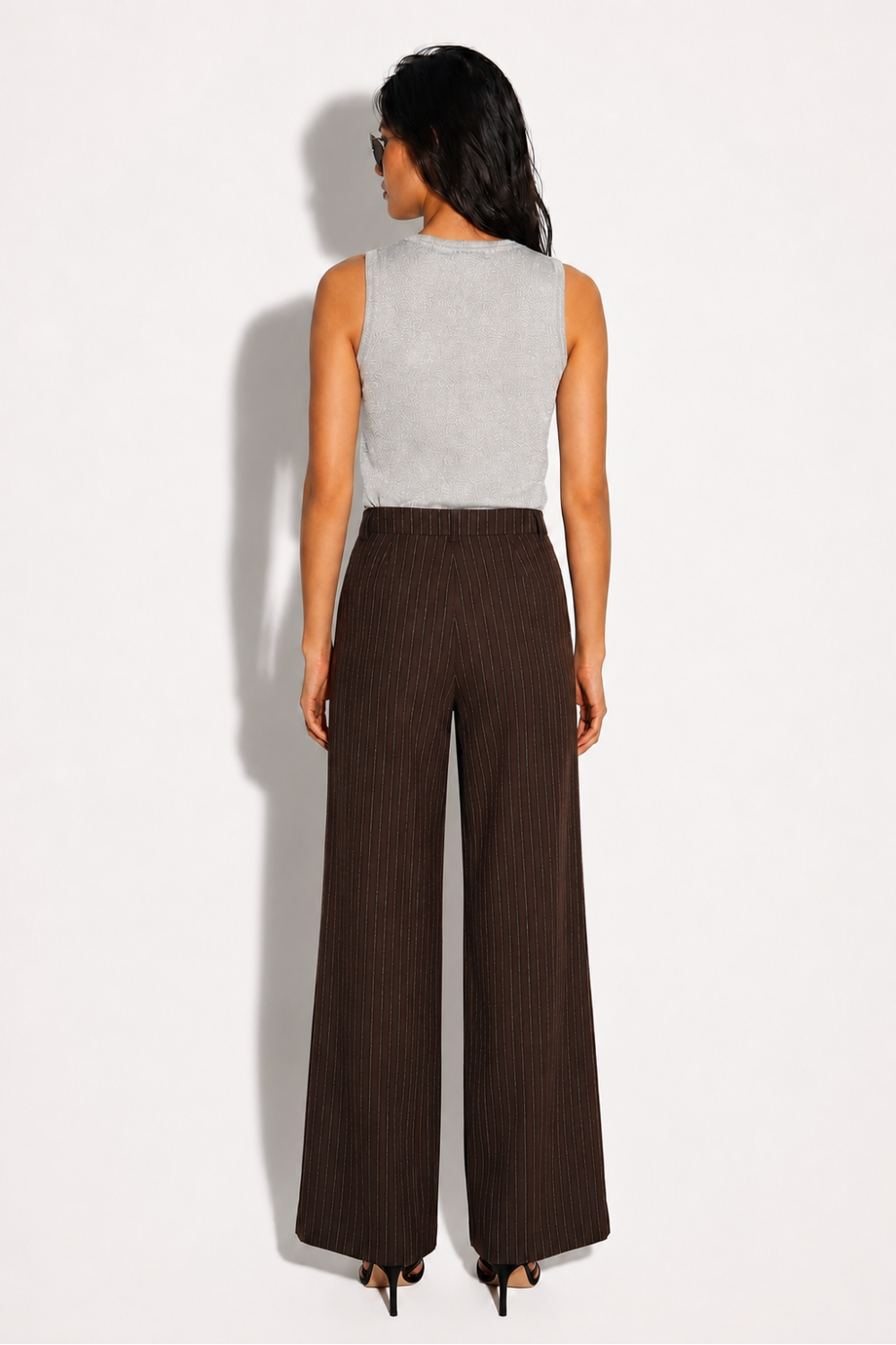 Pantalon Charlie Maura Chocolat fabriqué en Italie.