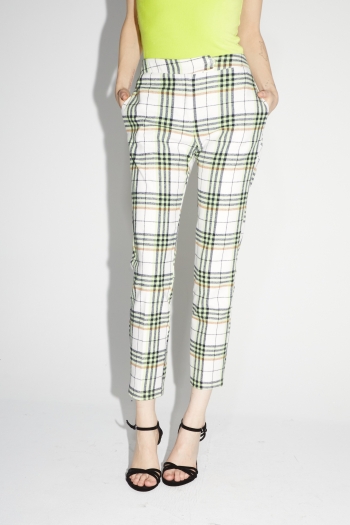 Le pantalon Silvana Tartan...